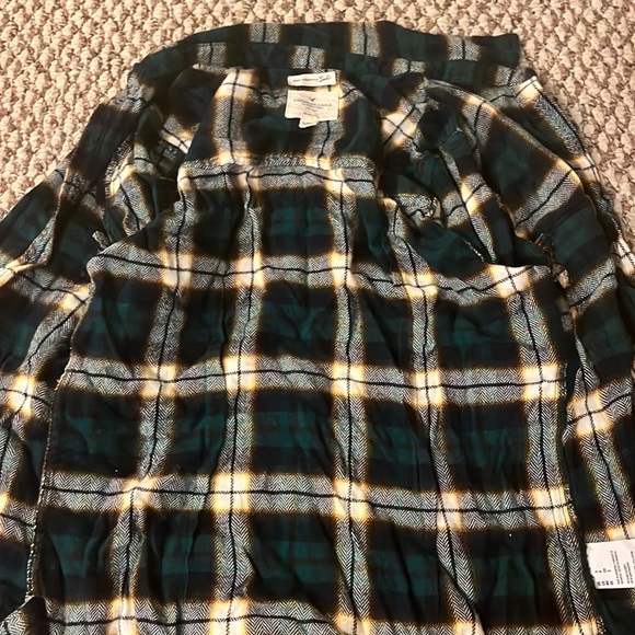 green/white american eagle flannel : size small - Picture 4 of 4